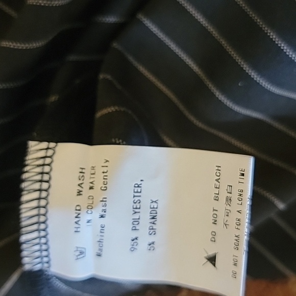 vfshow-Blk/white long sleeved A line pin striped dress Size XXL. NWT. - Picture 12 of 12